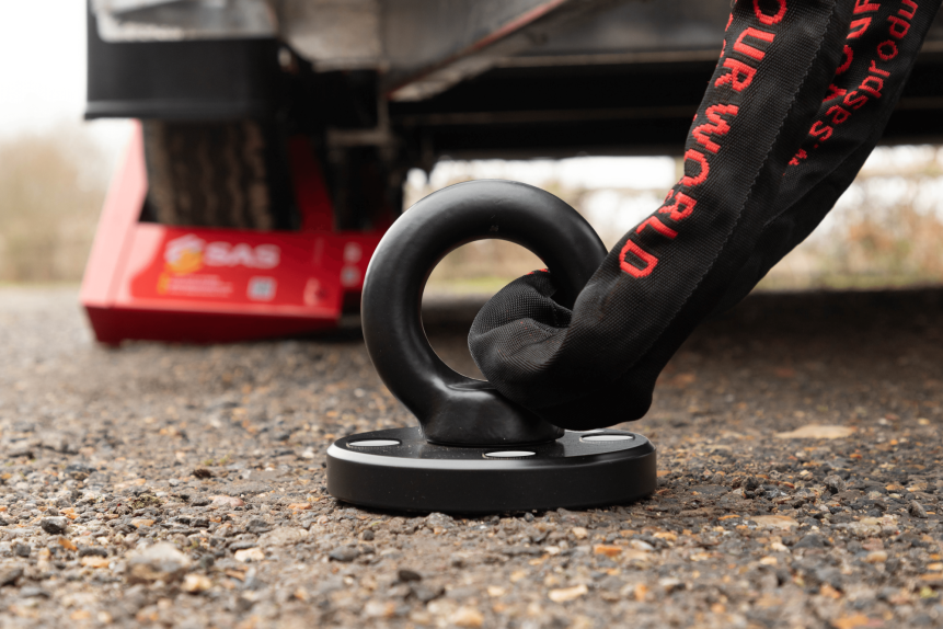 Nugent Trailer with wheel clamp, chain and ground anchor