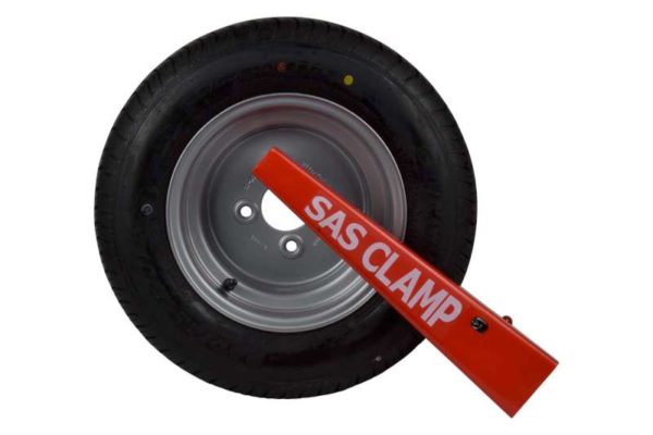 Front of wheel with Original HD4 Wheel Clamp locked onto clamp