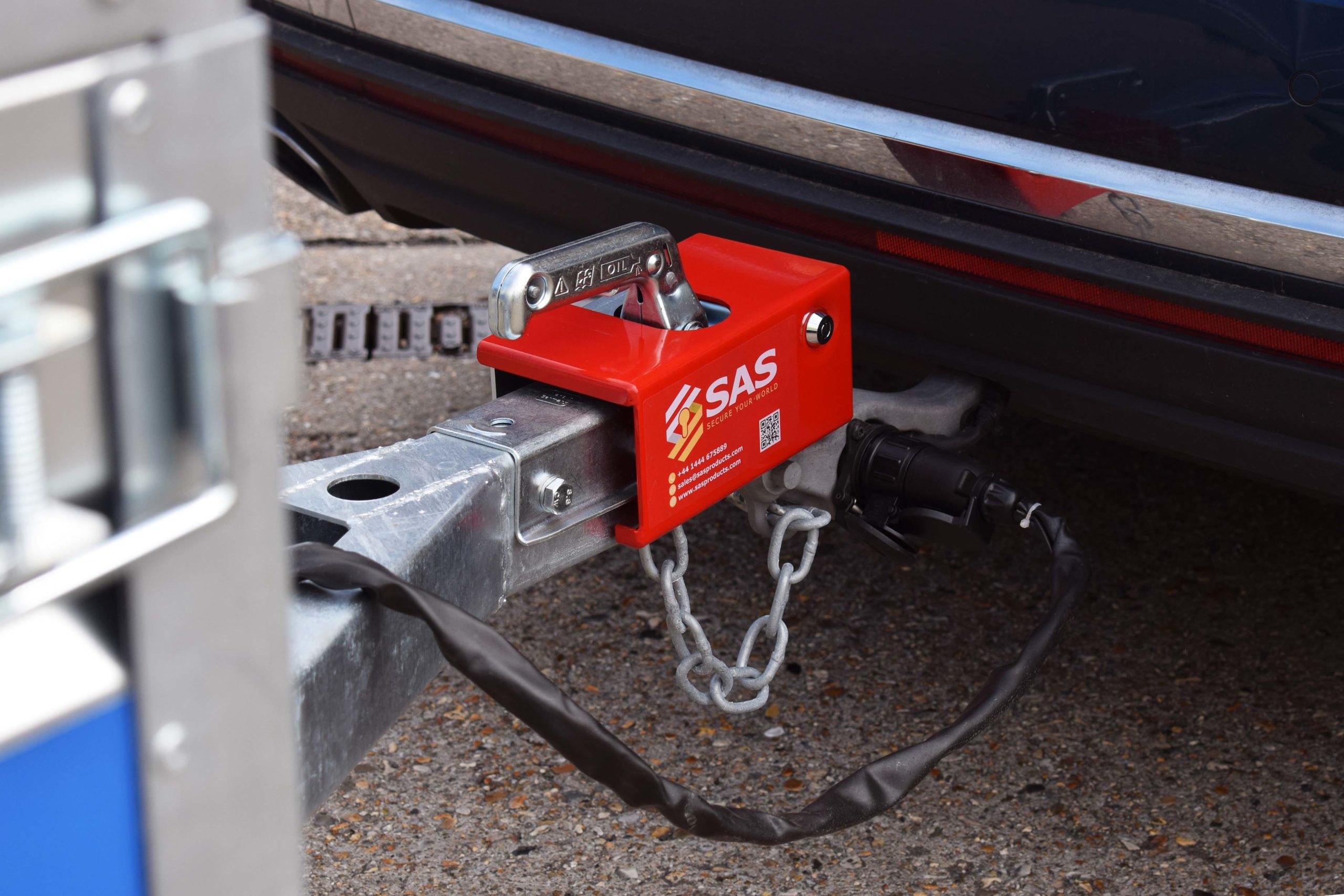 Car trailer hitch locks discount