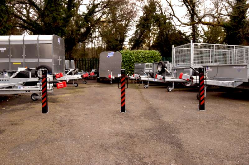 Secure Yard Parking Posts Removable 6311075 Secure Yard Parking Posts Removable