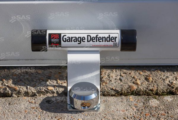 6124871 PJB321 White GARAGE DEFENDER MASTER securing a garage